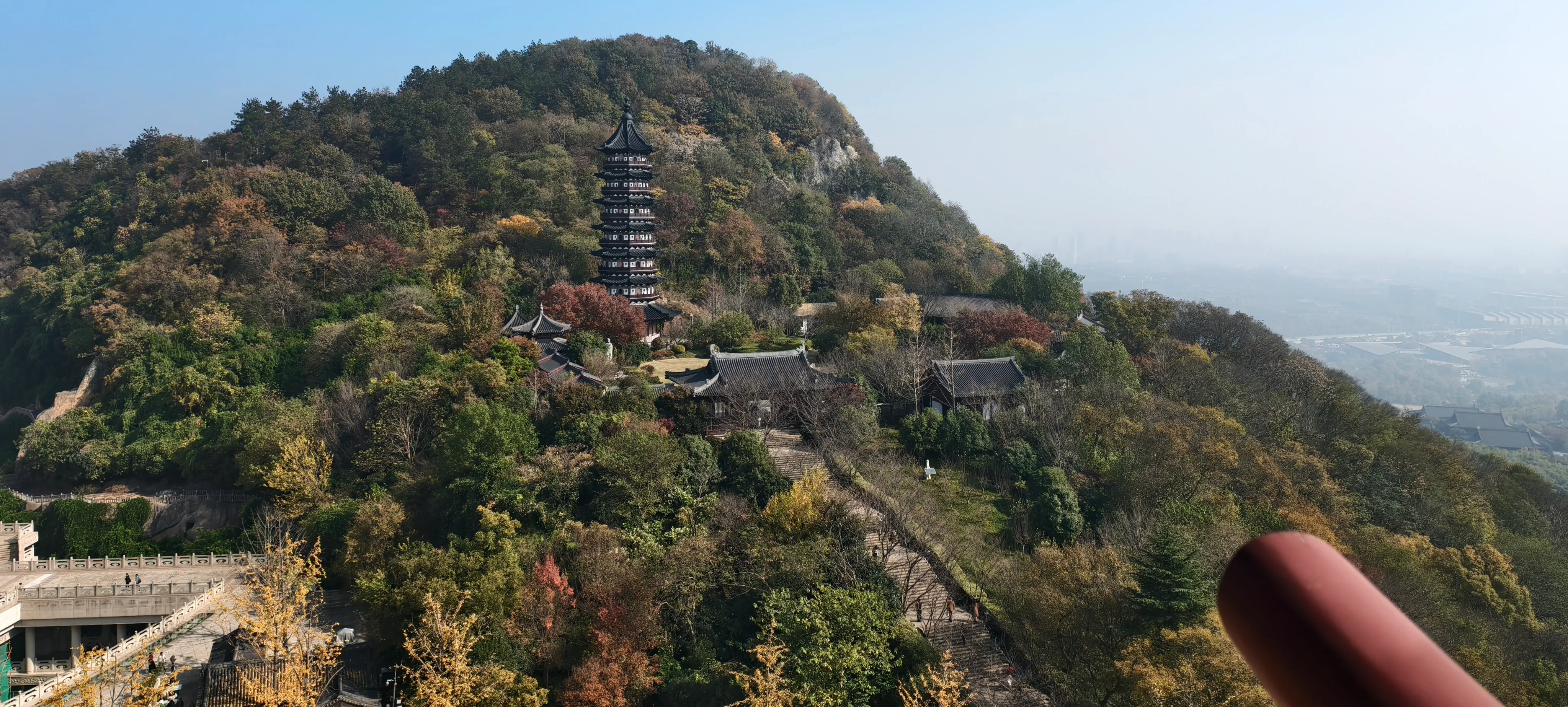 南京山间景色